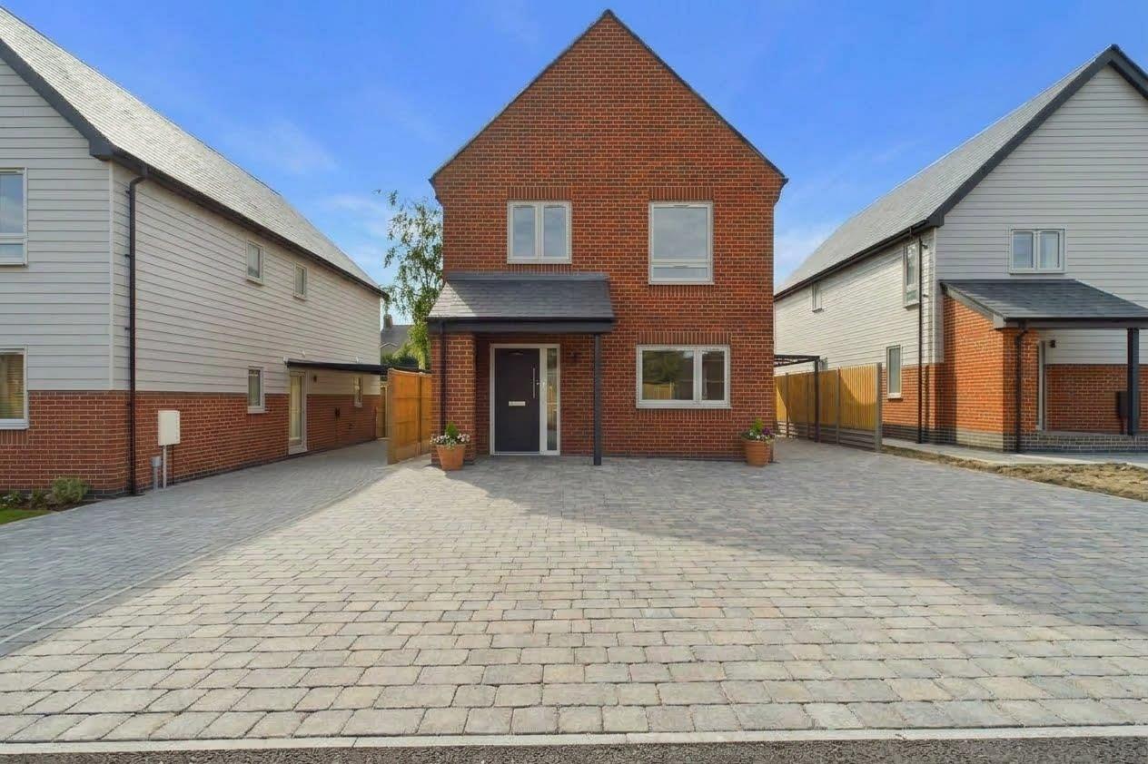 3 Paddock Row - External.jpeg